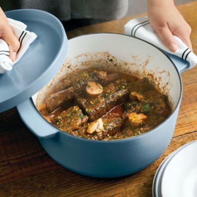 6 Qt Cast Iron Covered Dutch Oven