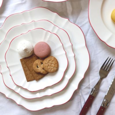 Amelie 7" Bread Canape Plate