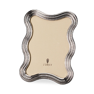 L'objet Silver-tone Ripple Photo Frame