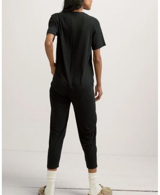 Walkabout Short Sleeve Maternity Nursing Friendly Jumper