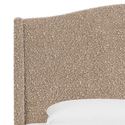 Amalia Bed in Plush Boucle, King