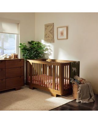 Yuzu 8 in 1 Convertible Crib with All Stages Conversion Kits