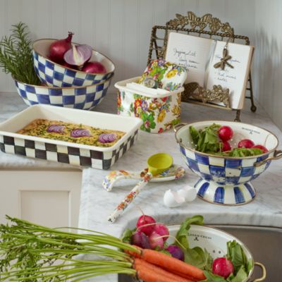 Courtly Check&reg; Enamel Baking Pan, 9" x 13"