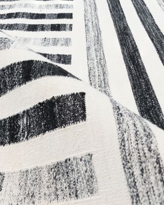 Jovia KA8562 Area Rug Collection