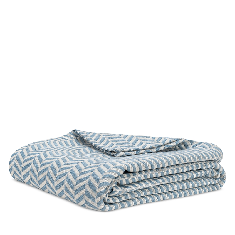 Lands Downunder Chevron Quilted Blanket In Shore