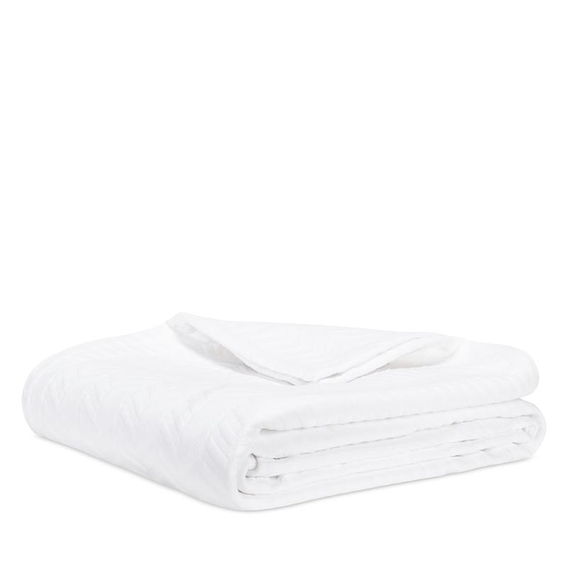 Lands Downunder Chevron Quilted Blanket In White