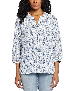 NYDJ THREE QUARTER SLEEVE PRINTED PINTUCKED BACK BLOUSE