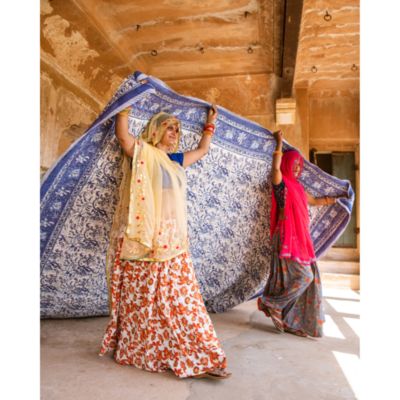 Zuma Quilt with Two Shams, King