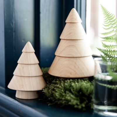 Maple Evergreen Tree, Large