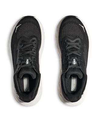 Women&#39;s Arahi 7 Sneakers