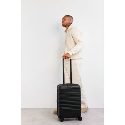 Carry-On Roller in Black