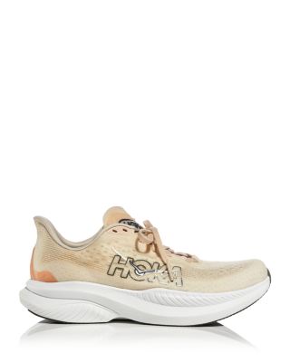 Women's Mach 6 Low Top Sneakers in Eggnog