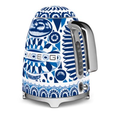 50&#39;s Retro Style Aesthetic Blu Mediterraneo Kettle