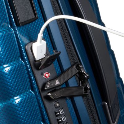 Proxis Carry On Spinner Suitcase