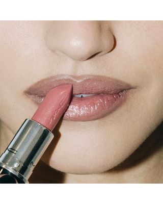M·A·C Lip Combo by @gabbriette | Bloomingdale's