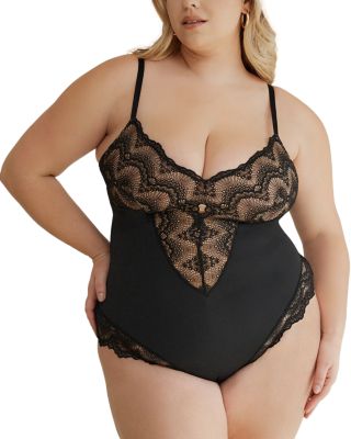 Sculpting Lace Shapewear Bodysuit