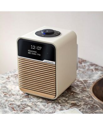 R1 MK4 Bluetooth Radio