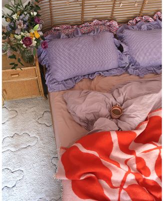 Lorena Canals Washable Clouds Area Rug, 4'7" x 6'7"