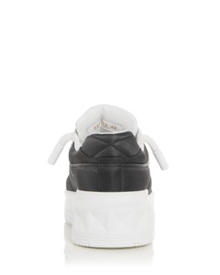 Men&#39;s One Stud Low Top Sneakers