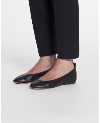 Women&#39;s The Leather Ballerina Flat