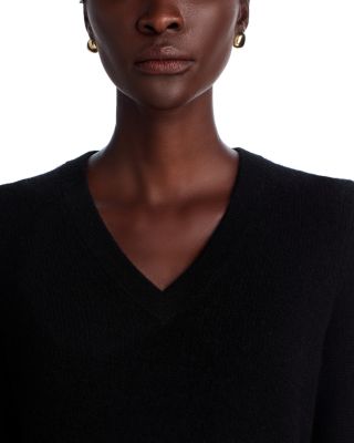 100% Cashmere V Neck Sweater - Exclusive