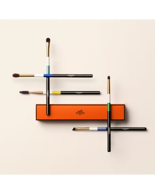 Les Pinceaux Herm&egrave;s Precision Blending Eye Brush