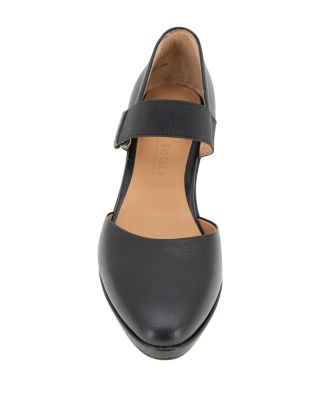 Women's Oriana Wedge Pumps