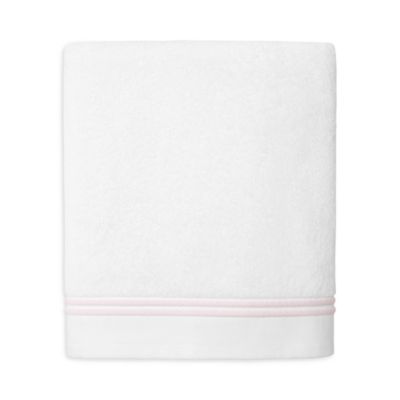 Aura Nuova Bath Towel