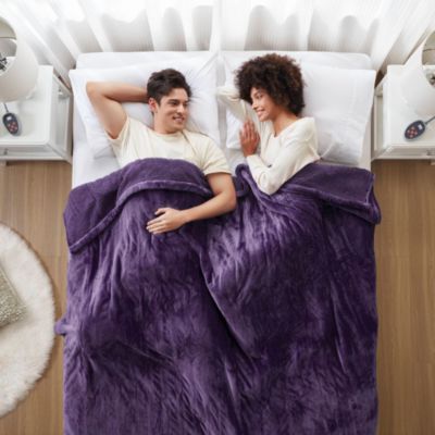 Heated Microlight to Berber Blanket, Queen