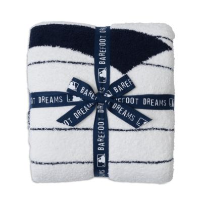 CozyChic New York Yankees Throw Blanket