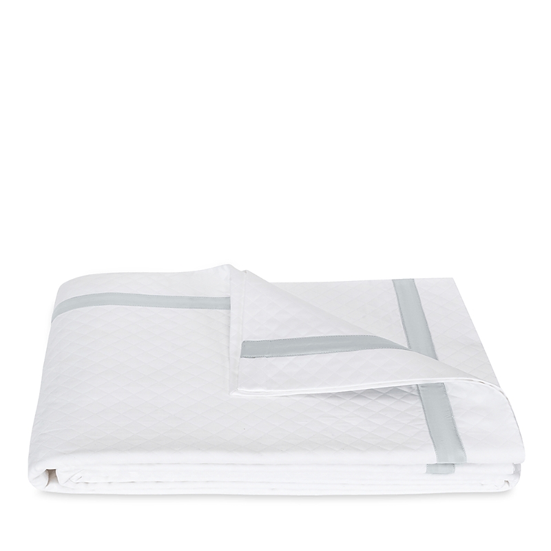Matouk Lowell Diamond Matelasse Coverlet, Full/queen In Pool