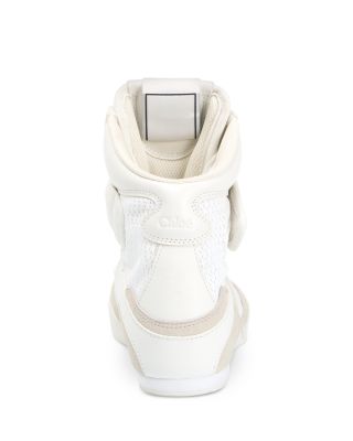 Women&#39;s Kick Sneakers