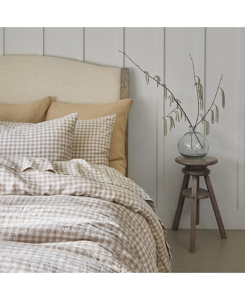 Piglet In Bed Gingham Linen Blend Fitted Sheet, Twin In Mushroom Gingham