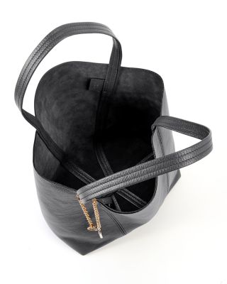 Medium Spin Tote in Leather 