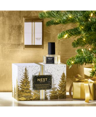 Christmas Tree Wall Diffuser Set with Birchwood Pine Fragrance
