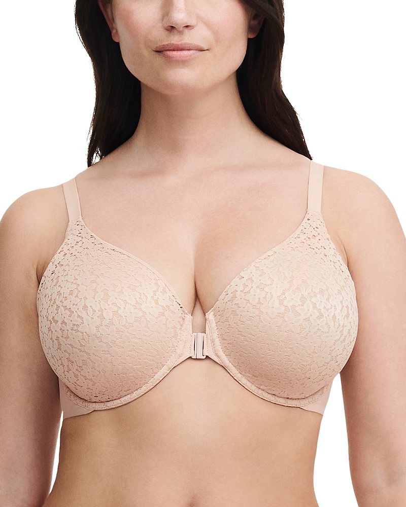 Chantelle Norah Front Closure Molded Bra In Rosé