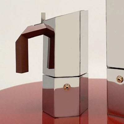 Menhir Espresso Maker