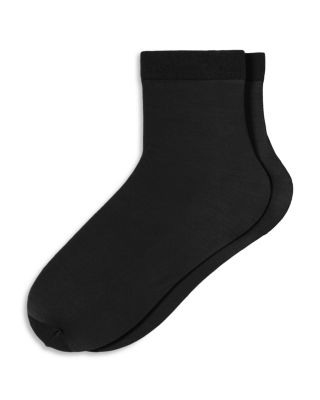 HUE - Sheer Anklet Socks