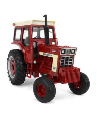  1/16 International Harvester 1066 Tractor with Cab Prestige Collection 44422 14 - Ages 11+