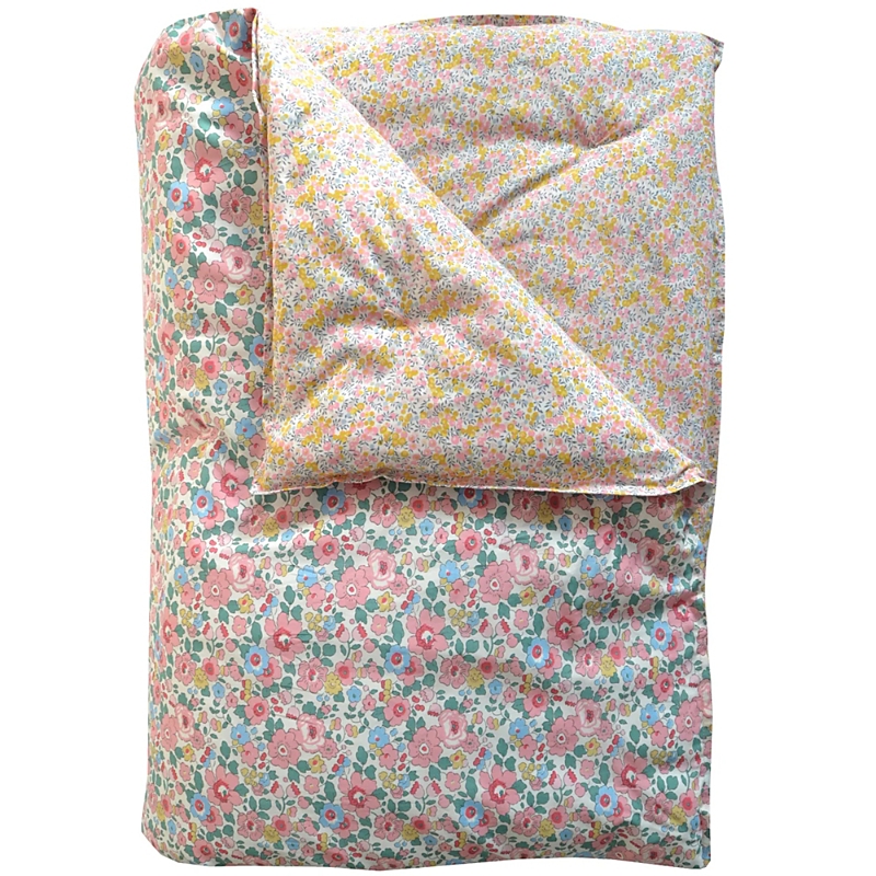Coco & Wolf Liberty Fabric Betsy Candy Floss & Wiltshire Bud Print Heirloom Quilt