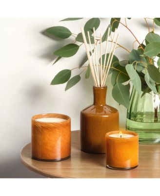 Amber Black Vanilla Foyer Candle 15.5 oz.