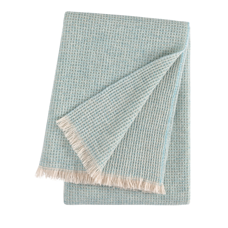 Yves Delorme Cosy Wool Throw In Aqua