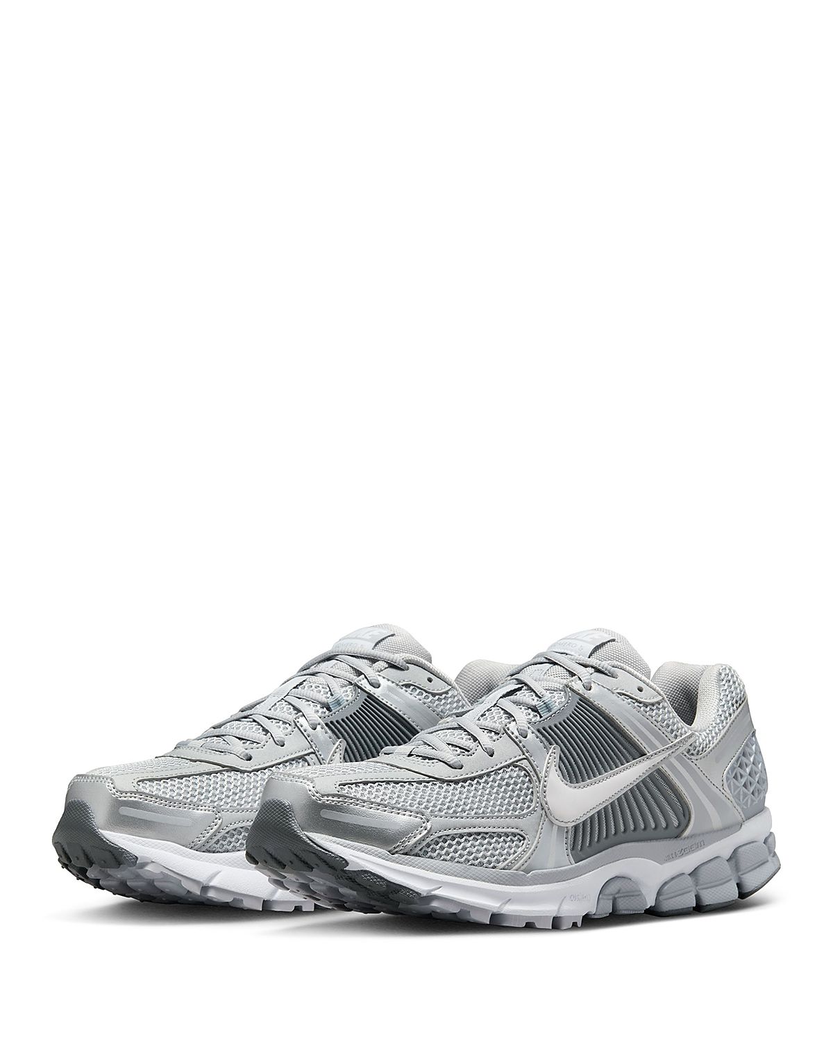 Nike Men's Zoom Vomero 5 Sneakers