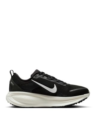 Nike - Women's Vomero 18 Sneakers