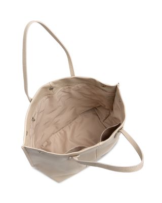 Essential Leather Tote