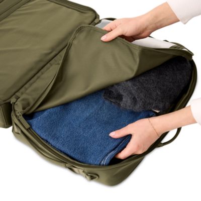 The Ultimate Travel Duffle Bag in Olive