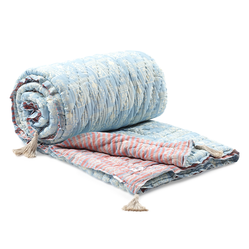 Vvyom Aquamarine Handcrafted Cotton Quilt, Queen In Blue