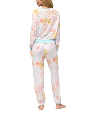 Star Seeker Lounge Set in Sunrise Palms