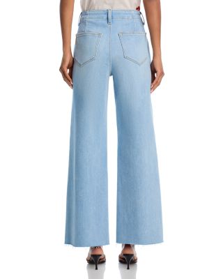 Anessa Jeans in Upstream 