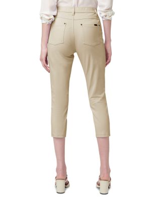 High Rise Ultra Soft Denim Capri Leggings in Medium Wash